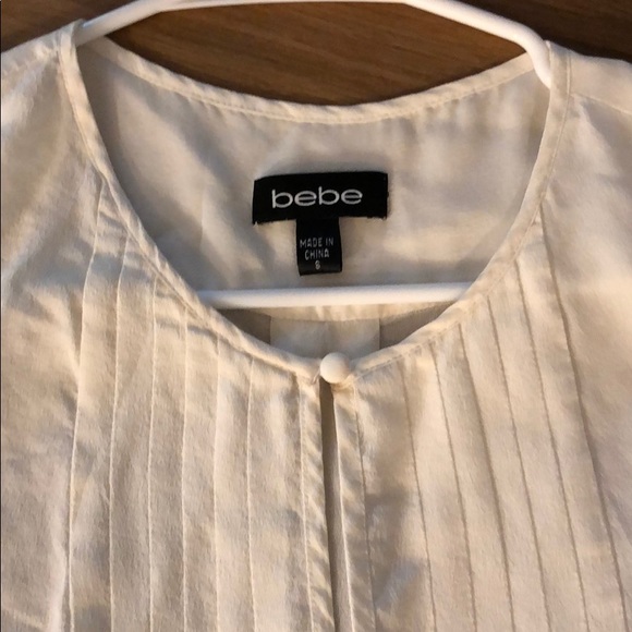 Bebe Cream Blouse - Picture 2 of 2